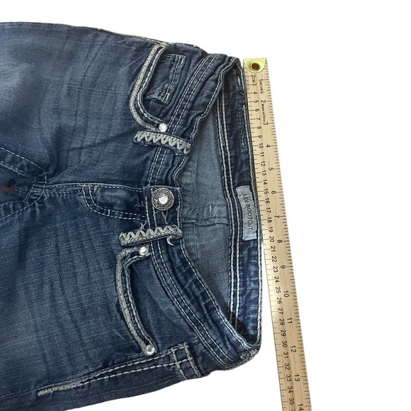 Daytrip Leo Bootcut Jeans w/White Stitch Detail & Slight Bling - Picture 7 of 9